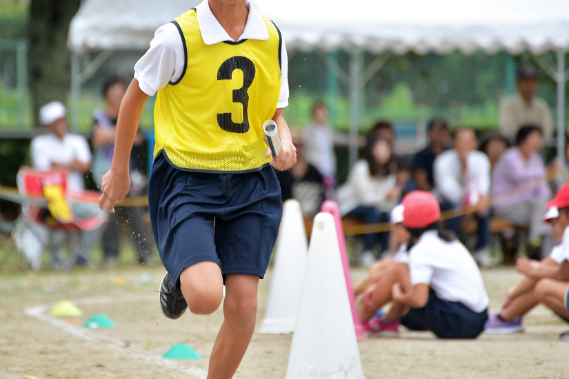 小学校の運動会の様子